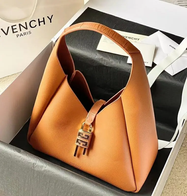 givenchy aaa qualite shoulder sac pour femme s_11b5547